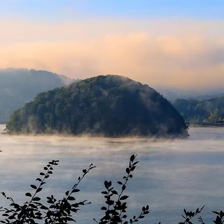 Domekwroznowiepl * Roznow